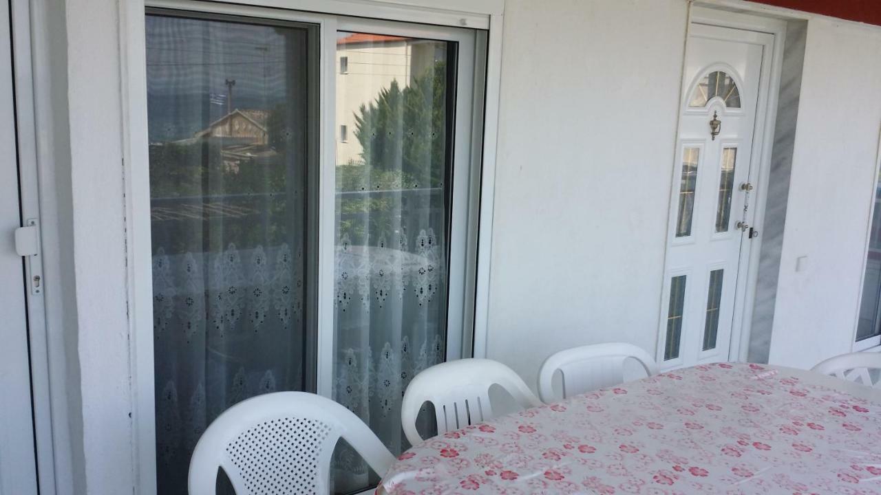Grigorios Apartments Nea Vrasna Bagian luar foto