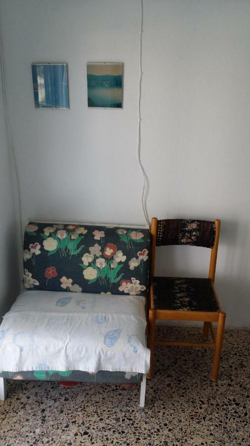 Grigorios Apartments Nea Vrasna Bagian luar foto